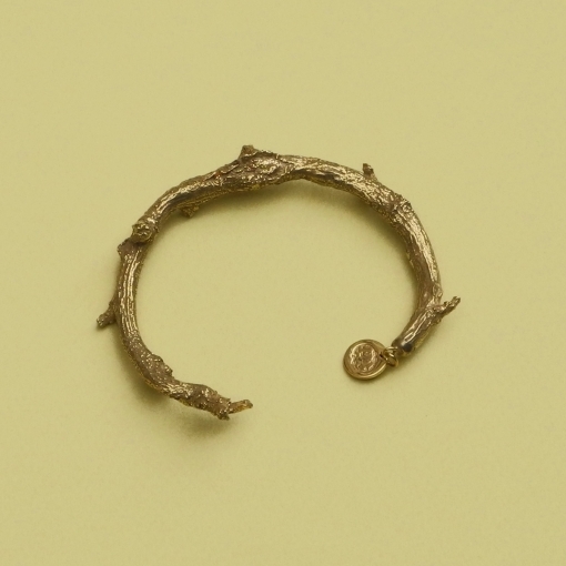 bracelet-grand-hanna-plaque-or_(1)