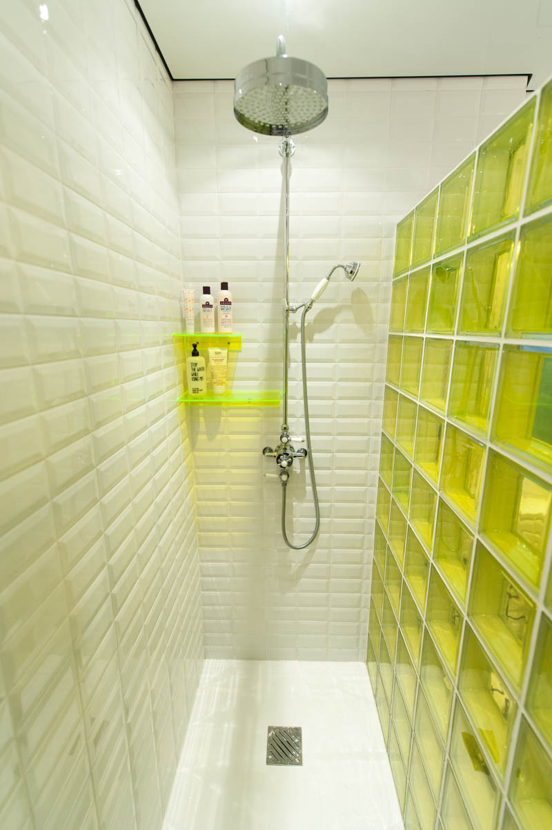 Our bathroom punky b blog mode