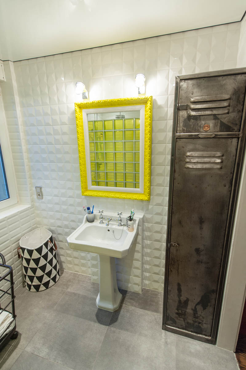 Our bathroom punky b blog mode