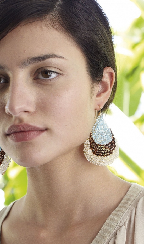 LAVISH_EARINGS-420__10594_zoom.jpg