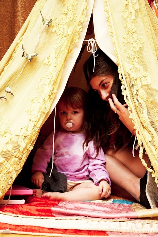 9_9_09_obedientsonsdaughters4791.jpg
